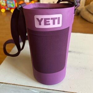 YETI Purple Insulated Tumbler